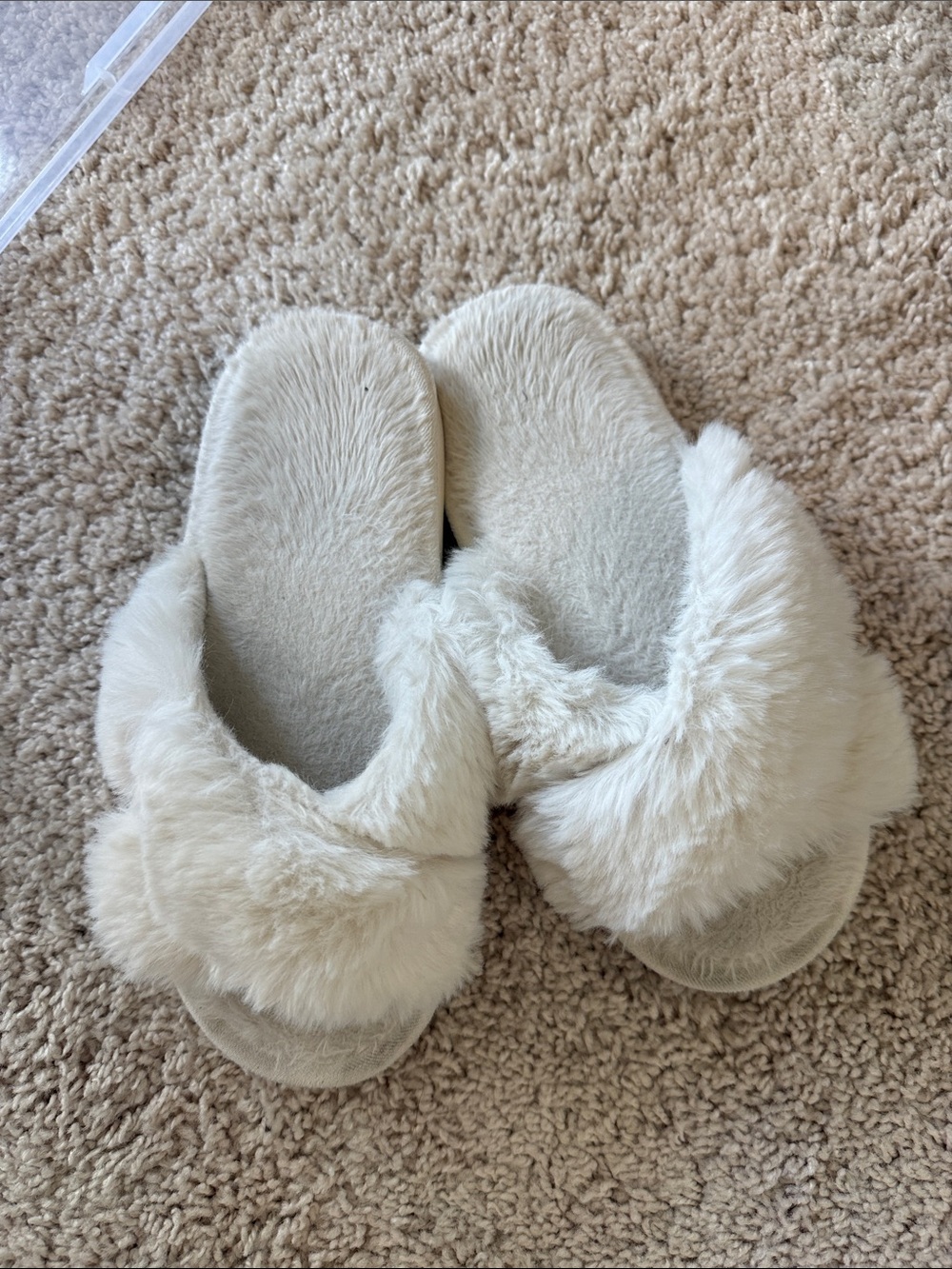 Faux Fur White Slippers